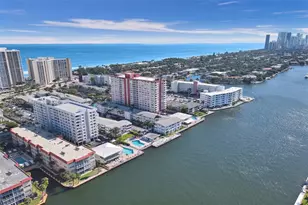 3113 S Ocean Dr, Hallandale Beach, FL 33009 - Photo 32