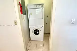 900 SW 104th Ave, Miami, FL 33174 - Photo 8