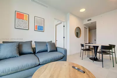 121 NE 5th St #3103, Miami, FL 33132 - Photo 8