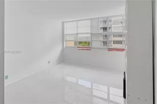 16710 NE 9th Ave, North Miami Beach, FL 33162 - Photo 14