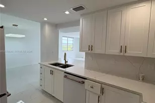 16710 NE 9th Ave, North Miami Beach, FL 33162 - Photo 10