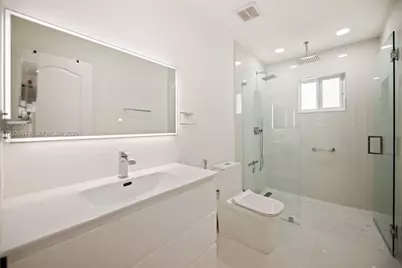 7819 NW 166th Ter, Miami Lakes, FL 33016 - Photo 22