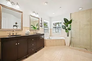 7819 NW 166th Terrace, Miami Lakes, FL 33016 - Photo 18
