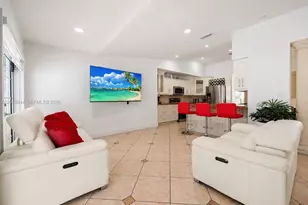 7819 NW 166th Terrace, Miami Lakes, FL 33016 - Photo 10