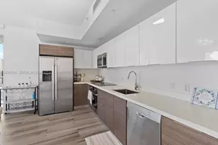 1010 SW 2nd Ave, Miami, FL 33130 - Photo 6
