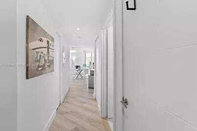 1010 SW 2nd Ave #609, Miami, FL 33130 - Photo 4