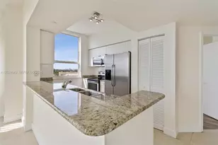 19501 W Country Club Dr, Aventura, FL 33180 - Photo 8