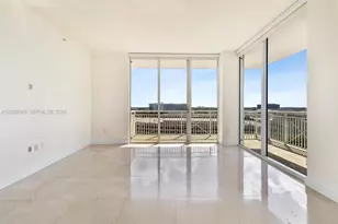19501 W Country Club Dr, Aventura, FL 33180 - Photo 2