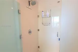 501 NE 31st St, Miami, FL 33137 - Photo 12