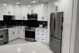1131 SW 110th Ave, Pembroke Pines, FL 33025 - Photo 18