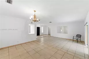 2210 N 52nd Ave, Hollywood, FL 33021 - Photo 12