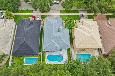 13370 SW 32nd St, Miramar, FL 33027 - Photo 22