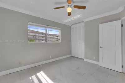 4805 NW 35th St #416, Lauderdale Lakes, FL 33319 - Photo 8