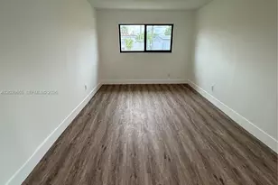 1014 W 66th St, Hialeah, FL 33012 - Photo 14