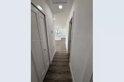 1014 W 66th St, Hialeah, FL 33012 - Photo 8