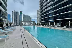 55 SW 9th St, Miami, FL 33130 - Photo 38