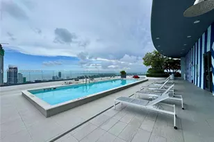 55 SW 9th St, Miami, FL 33130 - Photo 26