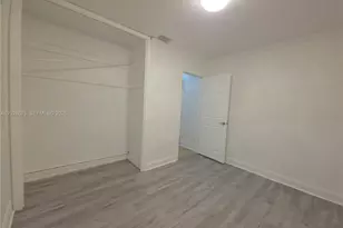 8420 NW 10th St, Pembroke Pines, FL 33024 - Photo 20