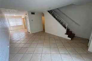 4815 NW 9th Dr, Plantation, FL 33317 - Photo 4