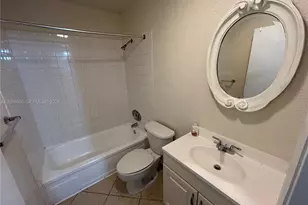 4815 NW 9th Dr, Plantation, FL 33317 - Photo 12