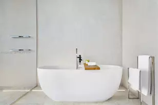 88 SW 7th St, Miami, FL 33130 - Photo 38