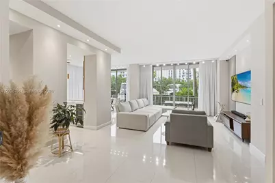 3500 Mystic Pointe Dr #104, Aventura, FL 33180 - Photo 14