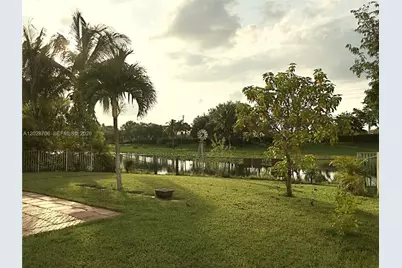 19409 NW 24th Pl, Pembroke Pines, FL 33029 - Photo 90