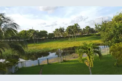 19409 NW 24th Pl, Pembroke Pines, FL 33029 - Photo 28