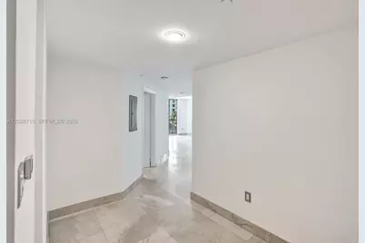 55 SE 6th St #1502, Miami, FL 33131 - Photo 22