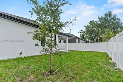 8210 N Elmer St, Tampa, FL 33604 - Photo 38
