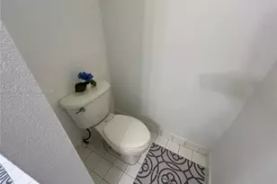 4205 N University Dr, Sunrise, FL 33351 - Photo 18