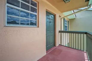 10369 NW 8th St, Pembroke Pines, FL 33026 - Photo 6