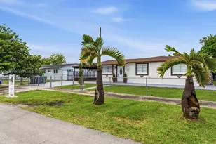11741 SW 182nd Terrace, Miami, FL 33177 - Photo 2