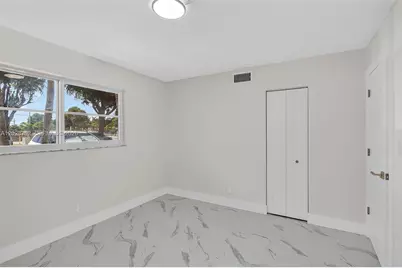 201 SE 11th Ter #102, Dania Beach, FL 33004 - Photo 18