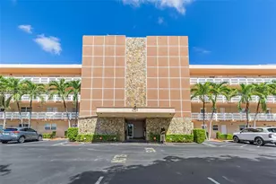 201 SE 11th Terrace, Dania Beach, FL 33004 - Photo 2