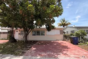 1077 SW 2nd St, Hallandale Beach, FL 33009 - Photo 1