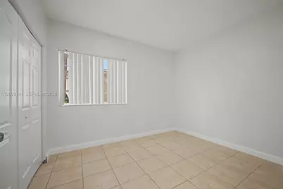 373 NE 26th Pl #102, Homestead, FL 33033 - Photo 14