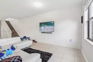 25345 SW 108th Ave, Homestead, FL 33032 - Photo 8