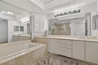 1000 Island Blvd #503, Aventura, FL 33160 - Photo 14