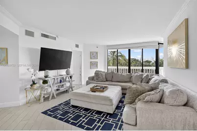 1000 Island Blvd #503, Aventura, FL 33160 - Photo 2