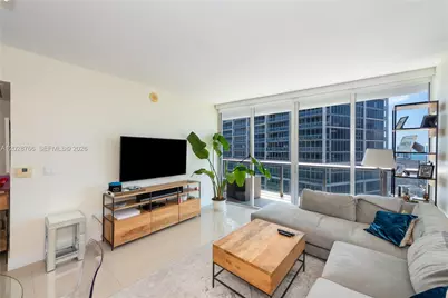 475 Brickell Ave #4213, Miami, FL 33131 - Photo 6