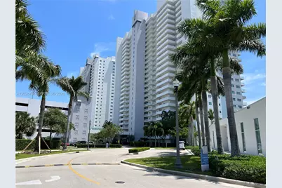 14951 Royal Oaks Ln #2002, North Miami, FL 33181 - Photo 22