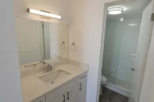 8101 Crespi Blvd, Miami Beach, FL 33141 - Photo 10