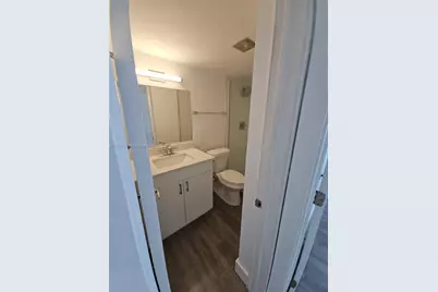 8101 Crespi Blvd #304, Miami Beach, FL 33141 - Photo 14