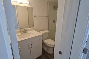 8101 Crespi Blvd, Miami Beach, FL 33141 - Photo 14