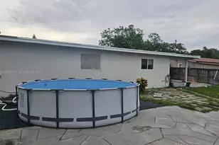 75 SW 18th Ave, Homestead, FL 33030 - Photo 24