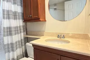 770 Claughton Island Dr, Miami, FL 33131 - Photo 22