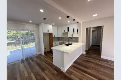7821 NW 30th St, Davie, FL 33024 - Photo 26