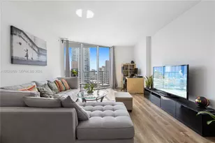 325 S Biscayne Blvd, Miami, FL 33131 - Photo 16