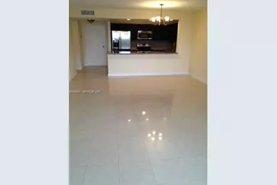 2500 Parkview Dr #307, Hallandale Beach, FL 33009 - Photo 2